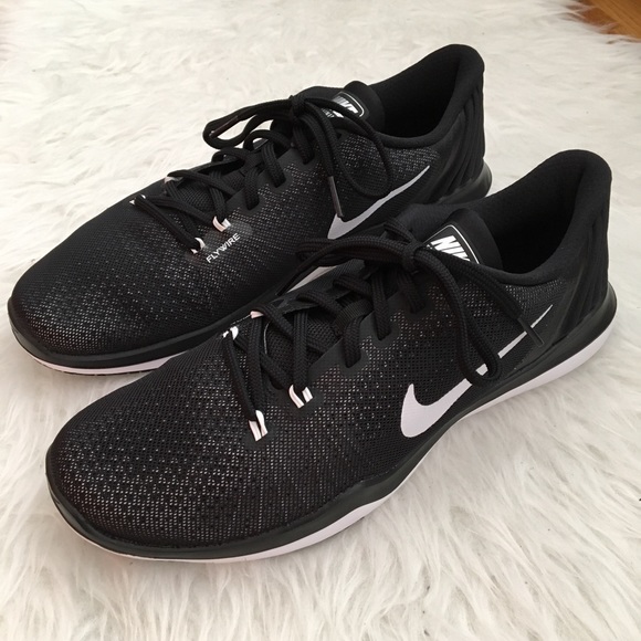 NEW Nike Flex Supreme TR 5 Women’s Sneakers - Picture 3 of 7